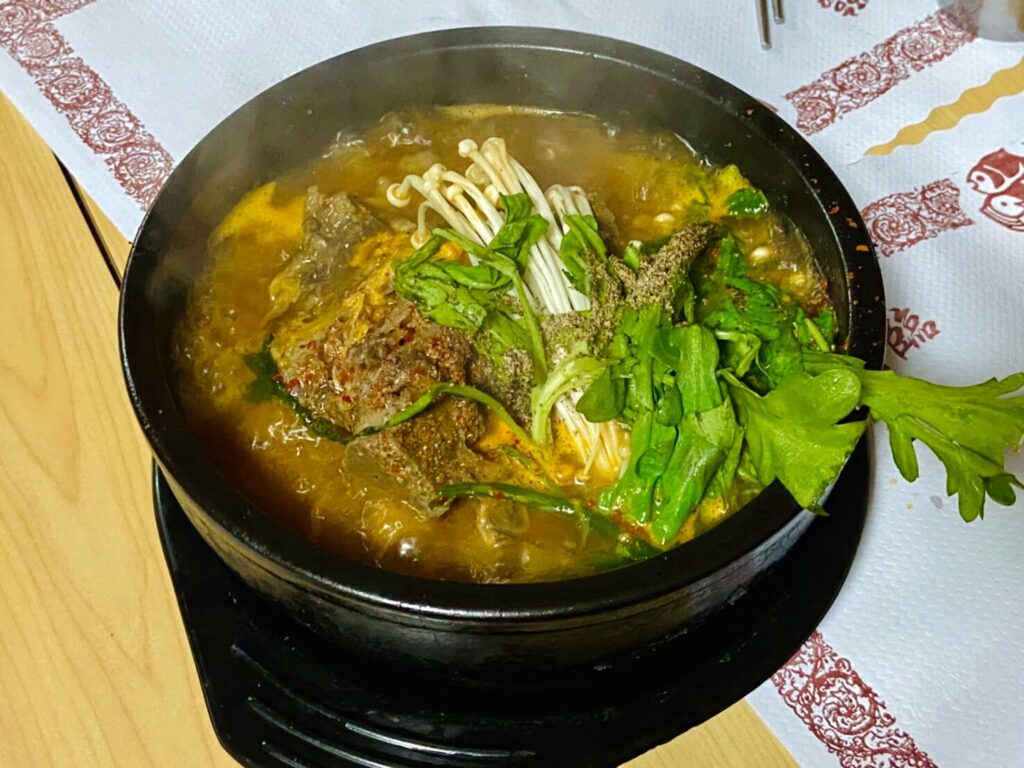 季吉GG韓國餐館 馬鈴薯豬骨湯