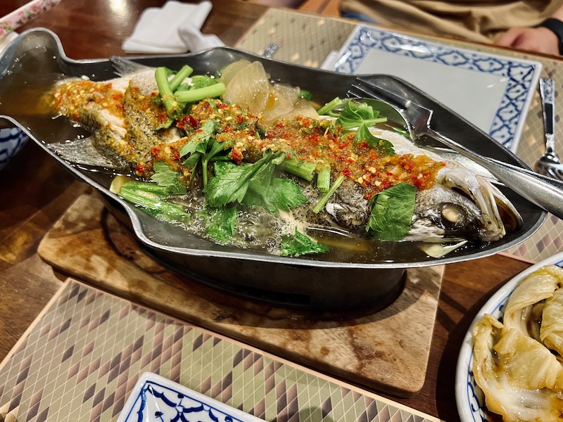 Ban Khun Mae魚