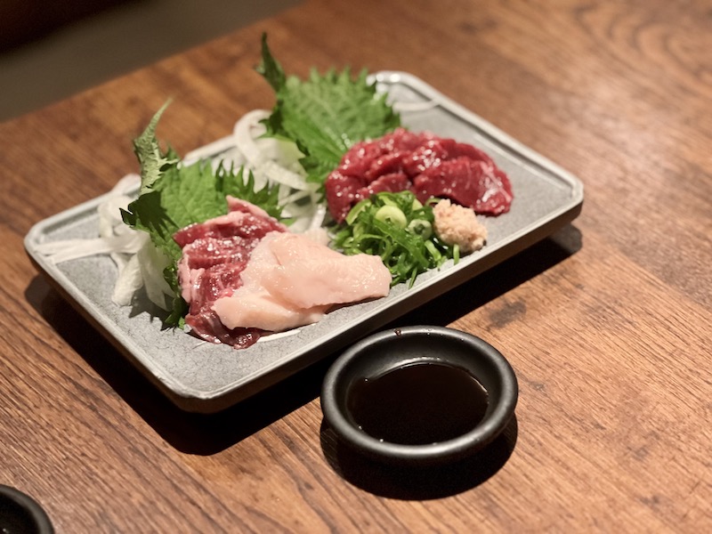 京都馬肉生魚片