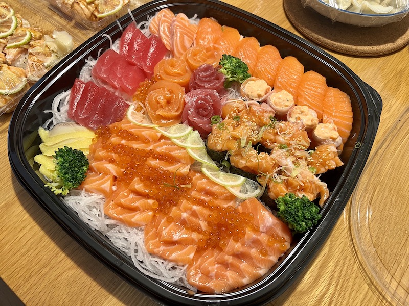 歐告卷壽司 鮭魚饗宴