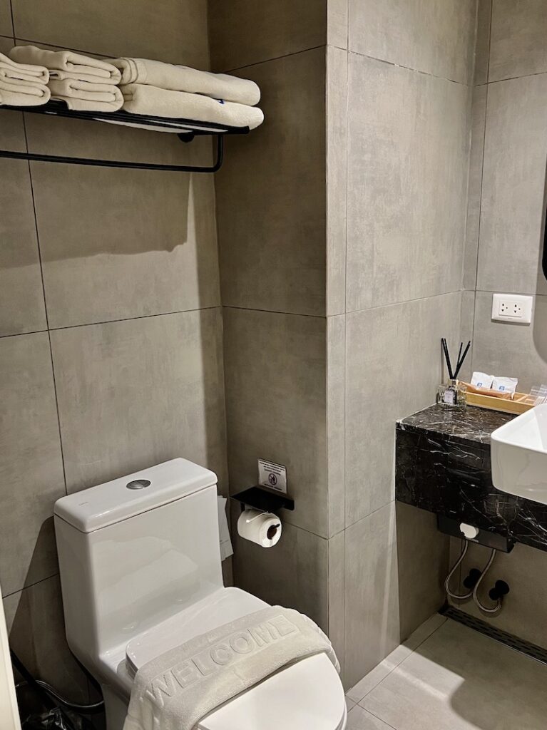 Nimano Suites浴室