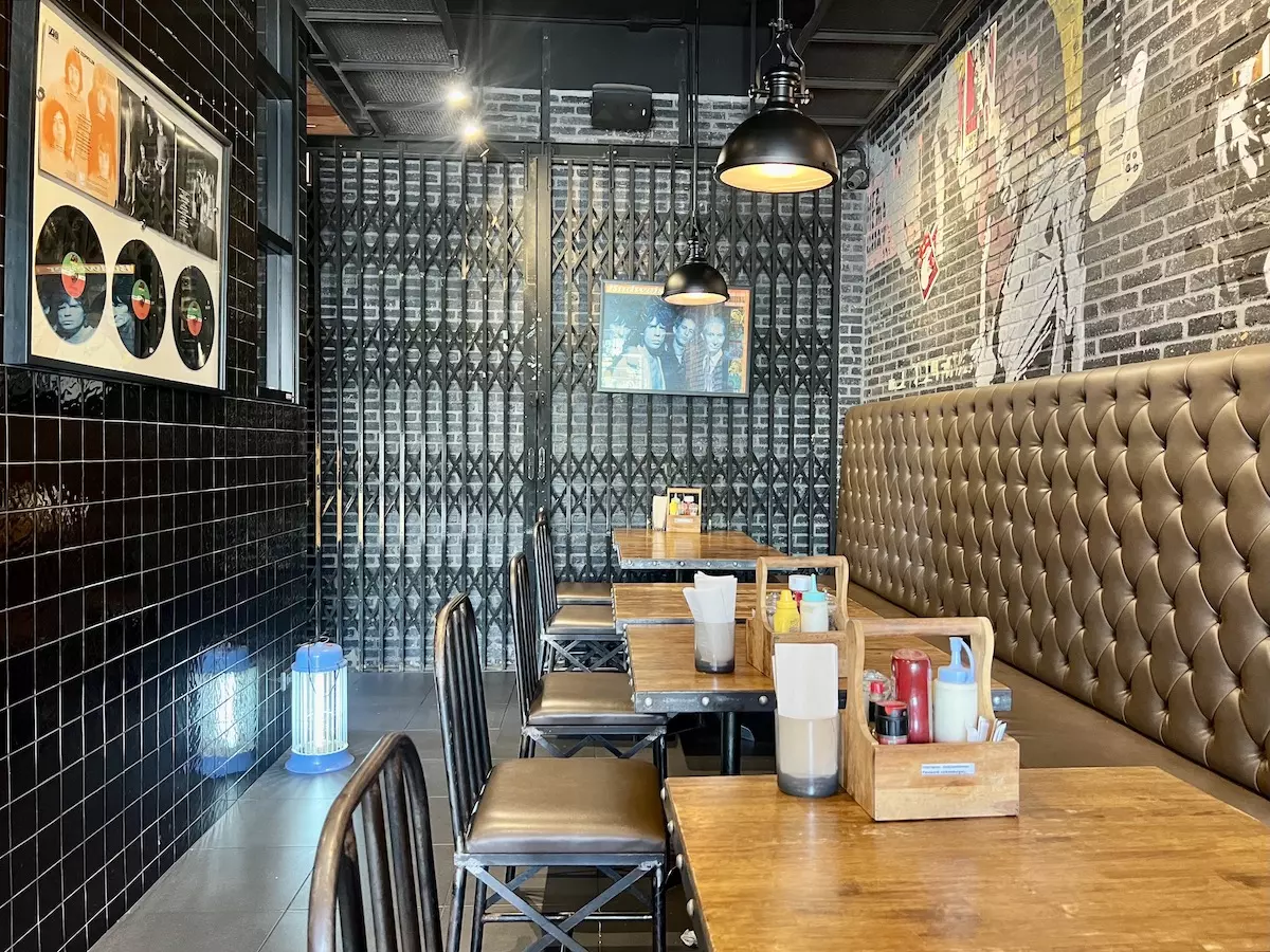 Rock Me Burger & Bar Nimman Branch