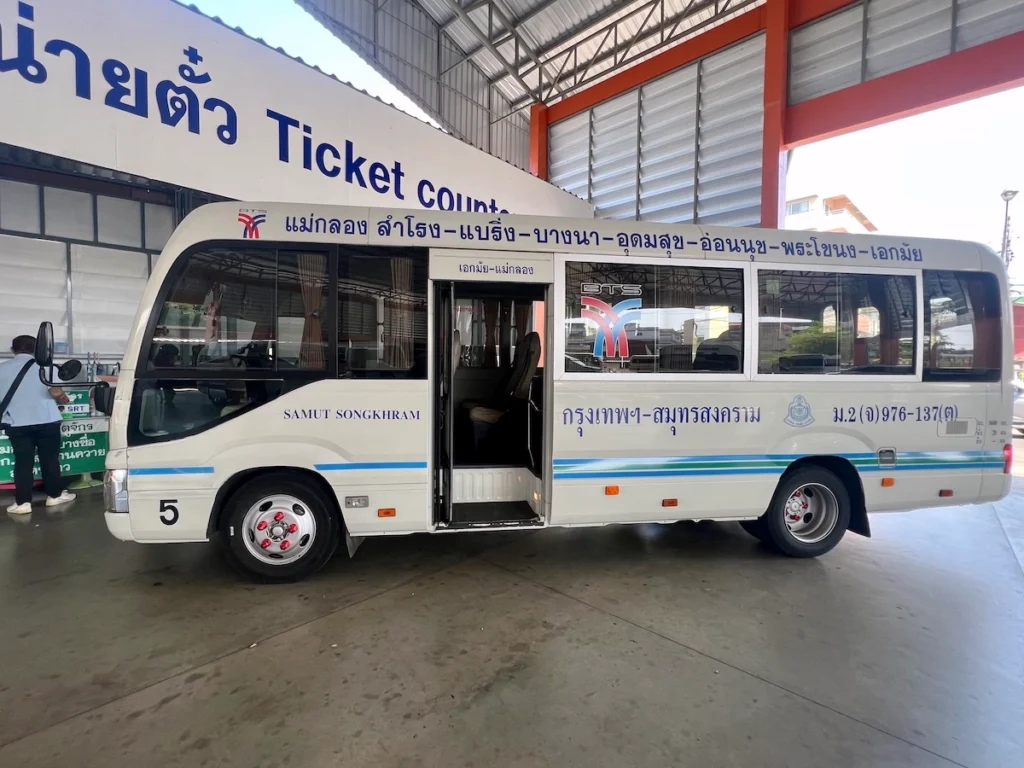 曼谷小巴 Mini Bus
