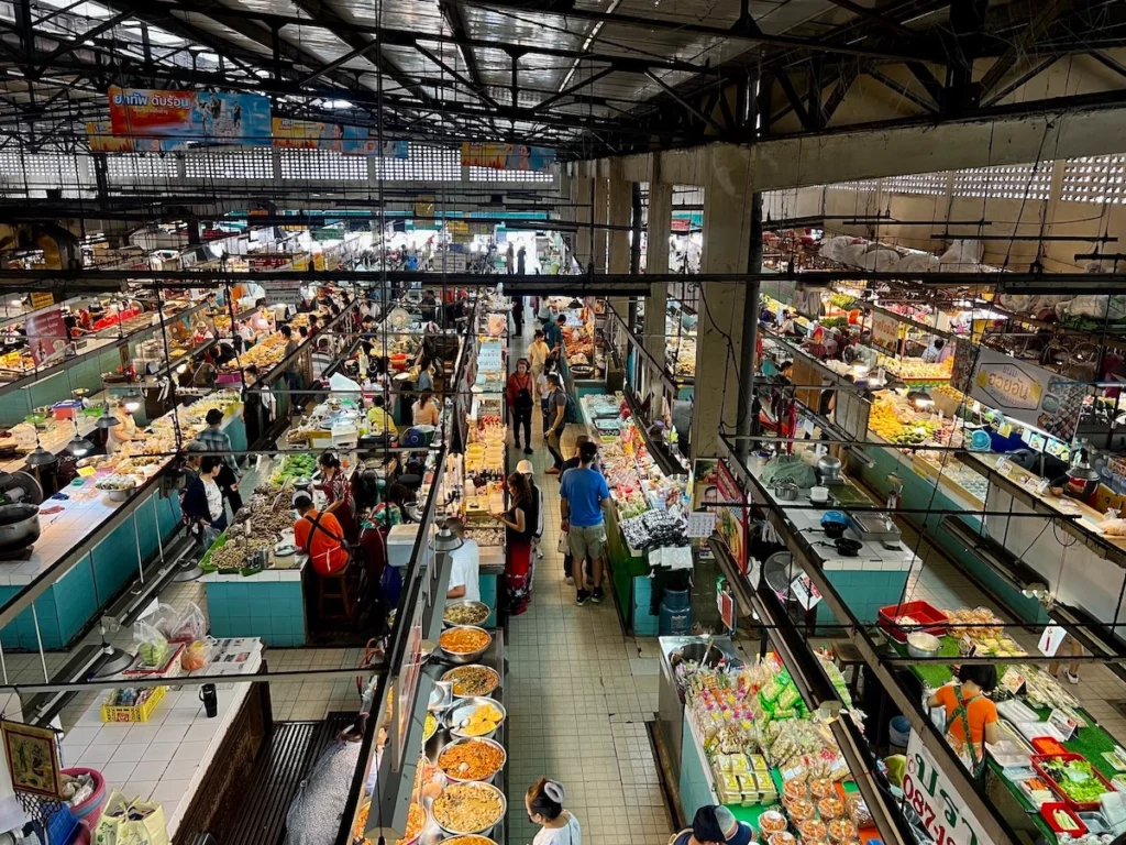 Siri Wattana Market
