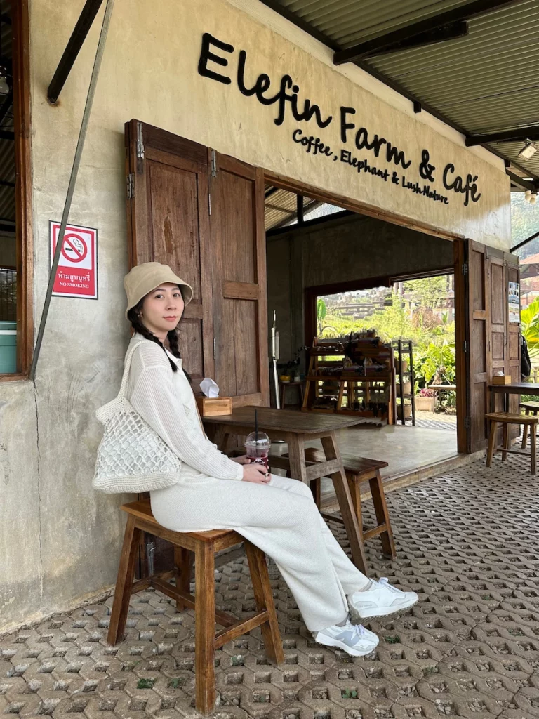 Elefin Farm & Cafe 咖啡廳入口合照