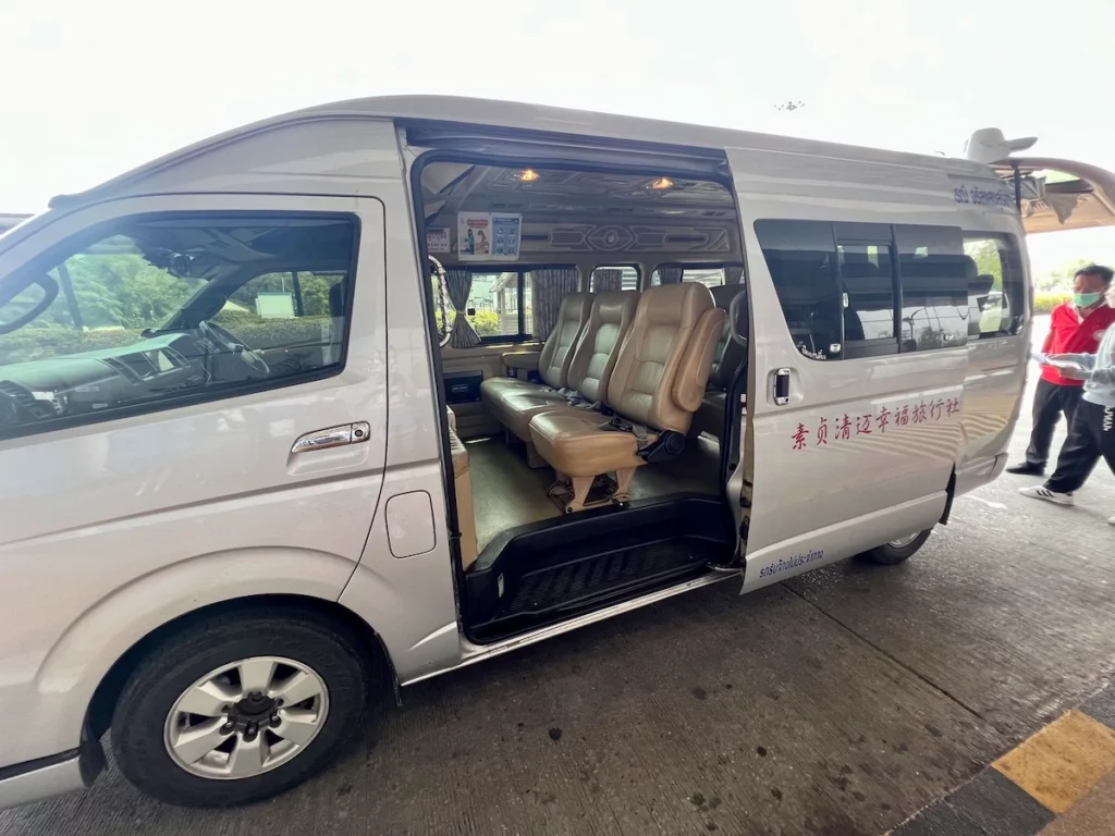 清邁機場接送車