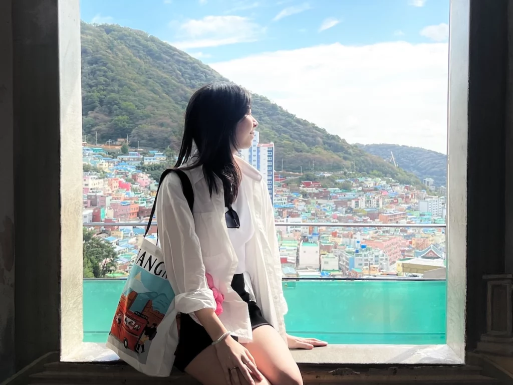 甘川洞文化村 燈塔壁畫