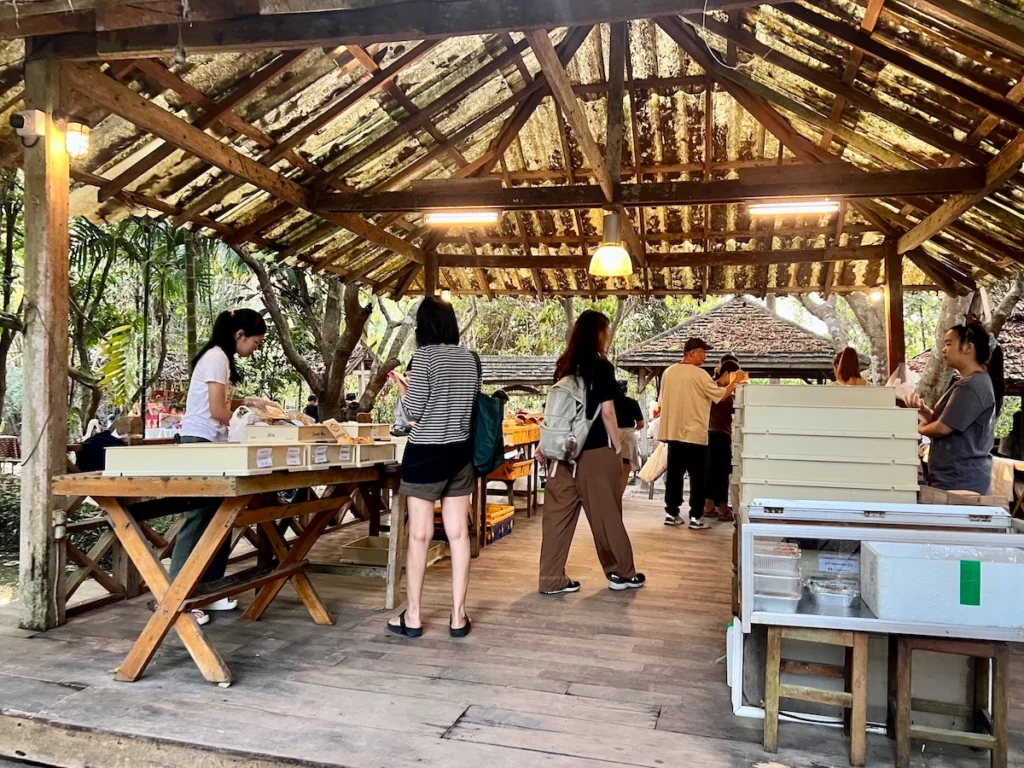 清邁麵包市集 Bamboo Saturday Market