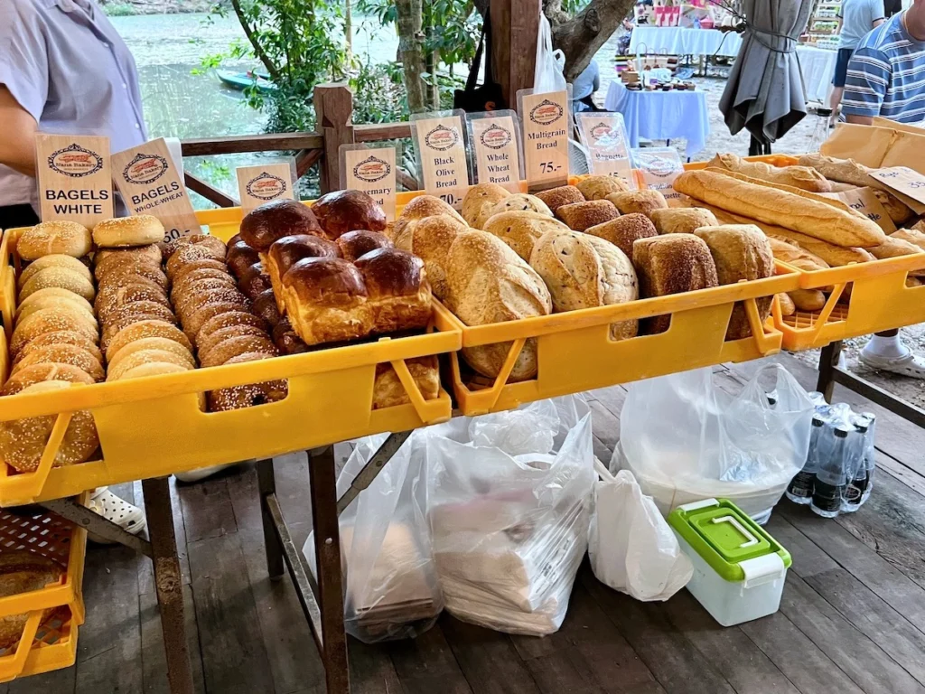 清邁麵包市集 Bamboo Saturday Market
