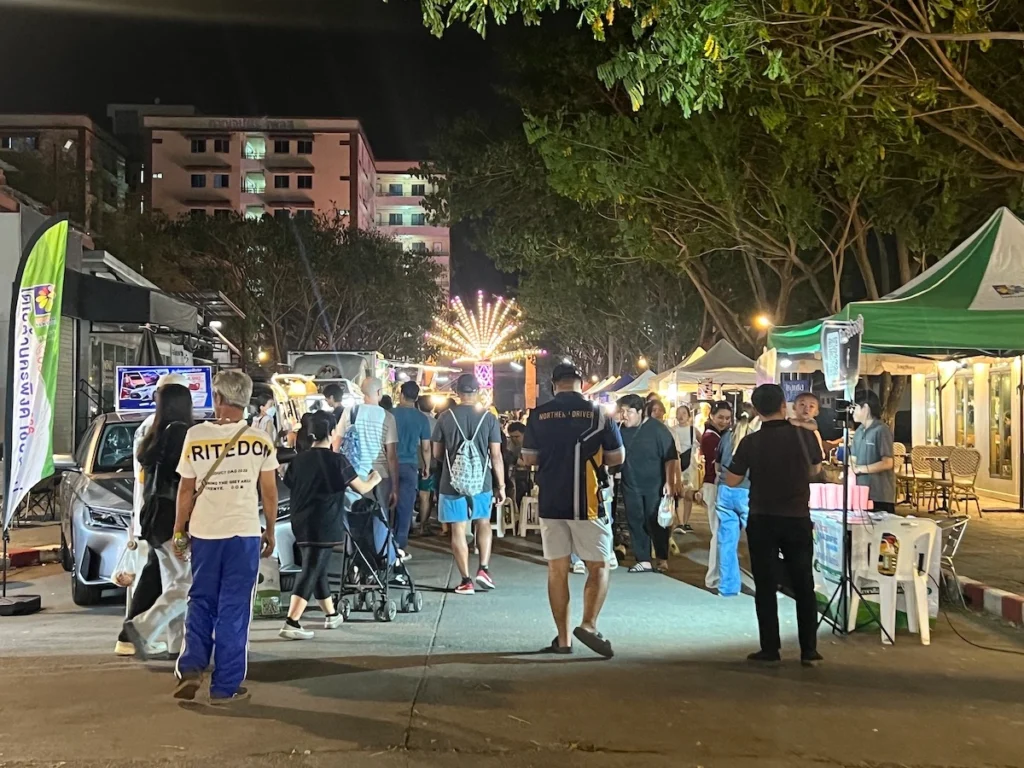 尼曼路週五夜市