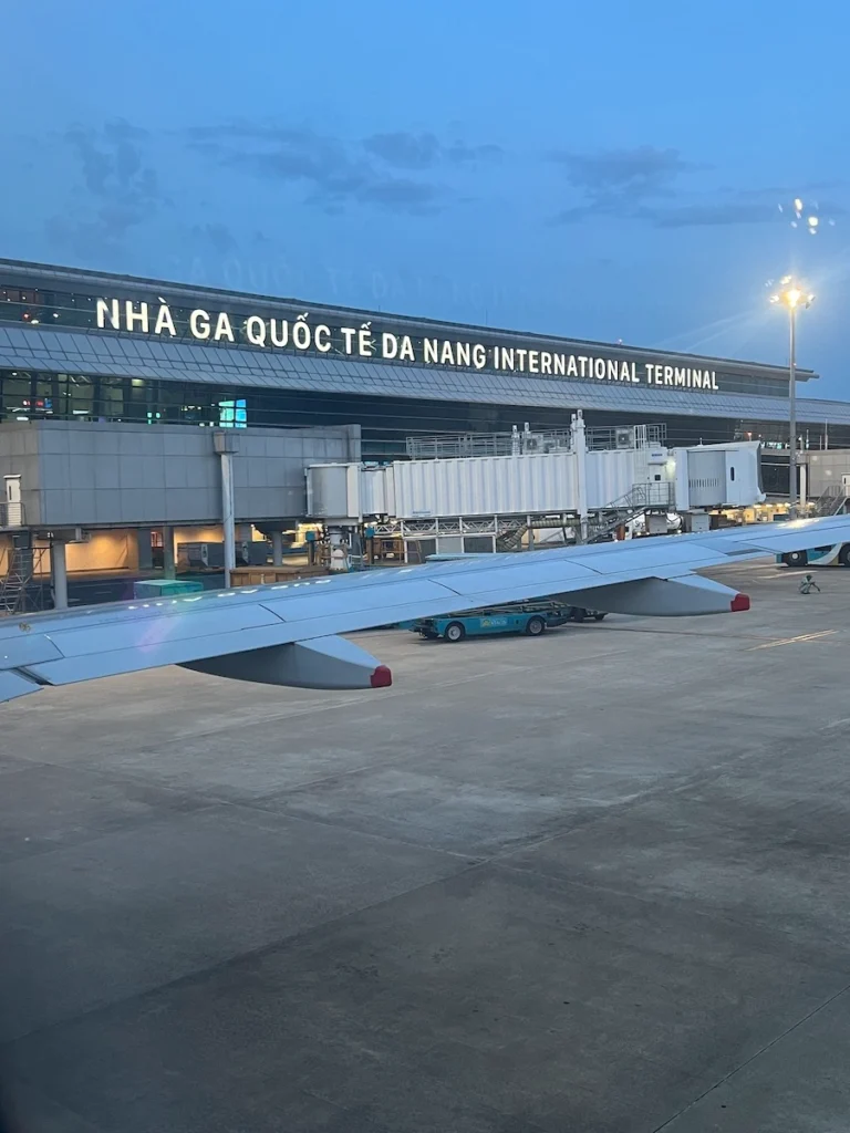 峴港機場