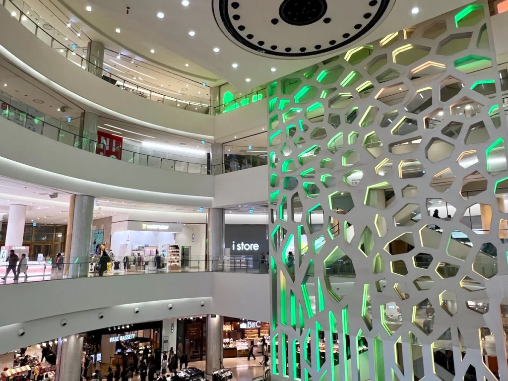 釜山樂天百貨光復店