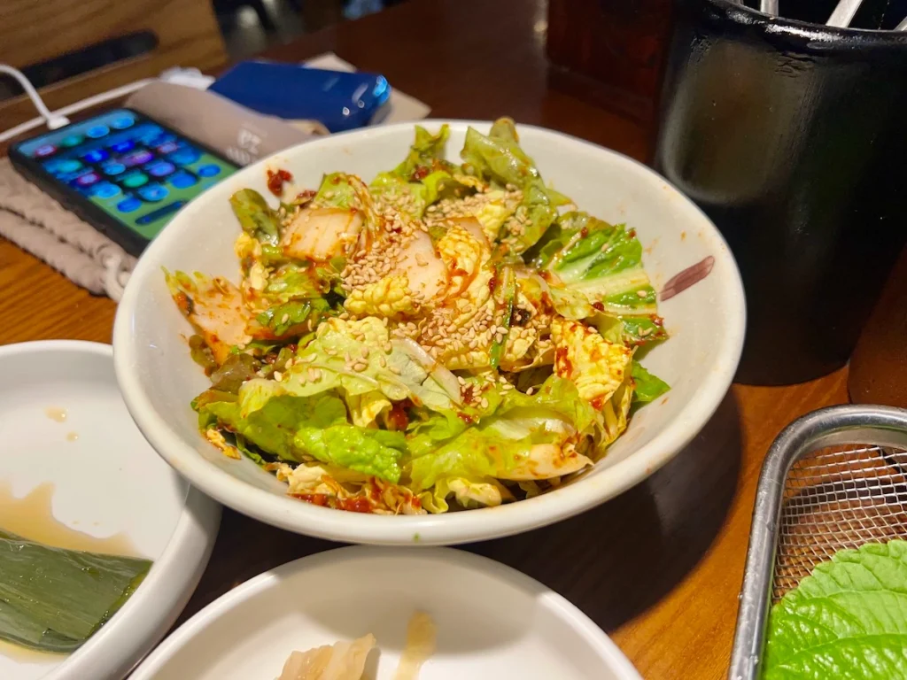 釜山西面83獬豸烤肉 生菜沙拉