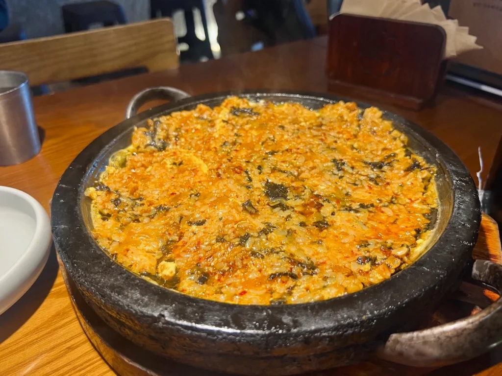 釜山西面83烤肉 石板炒飯