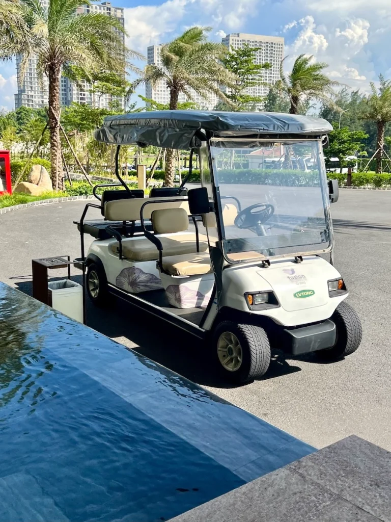 高爾夫球接駁車 fusion resort & villas da nang