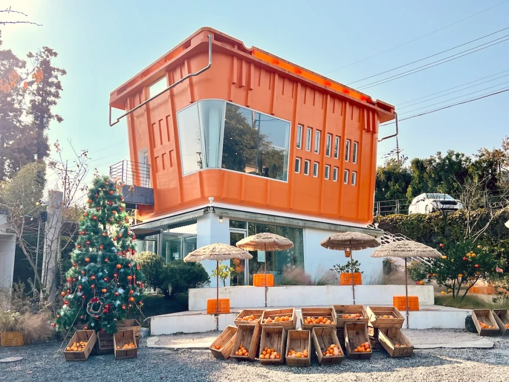 Cafe the Container