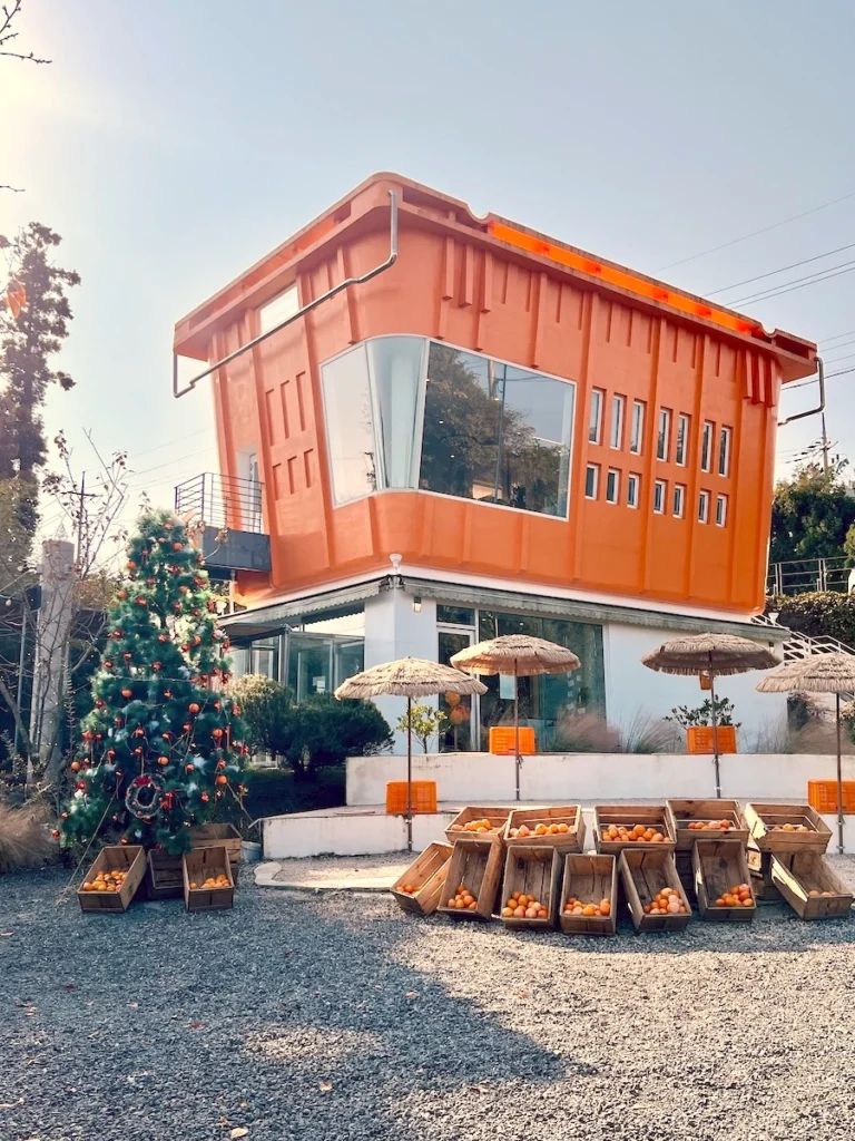 Cafe the Container