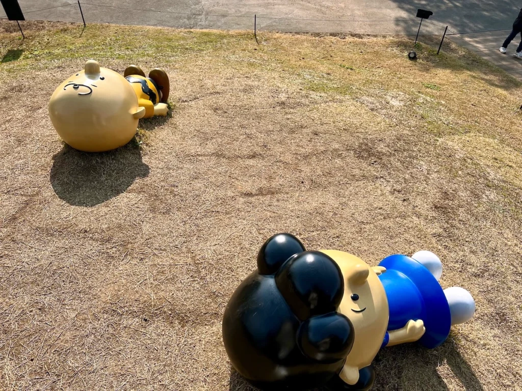 snoopy garden jeju 躺在花生山丘