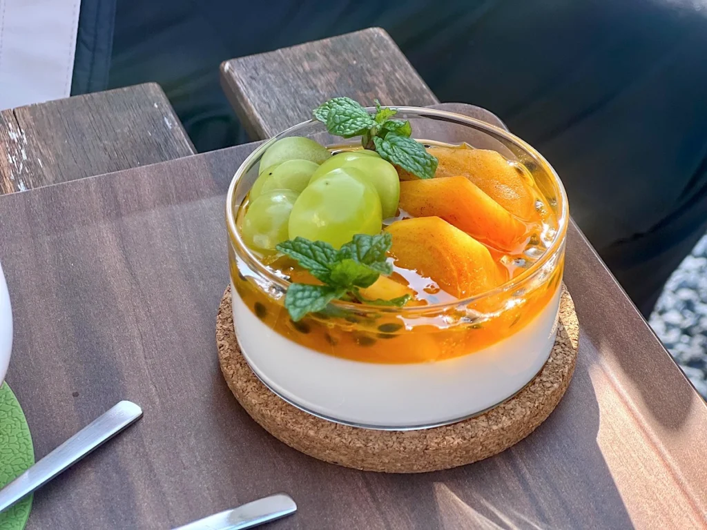 Cafe the Container 水果奶凍