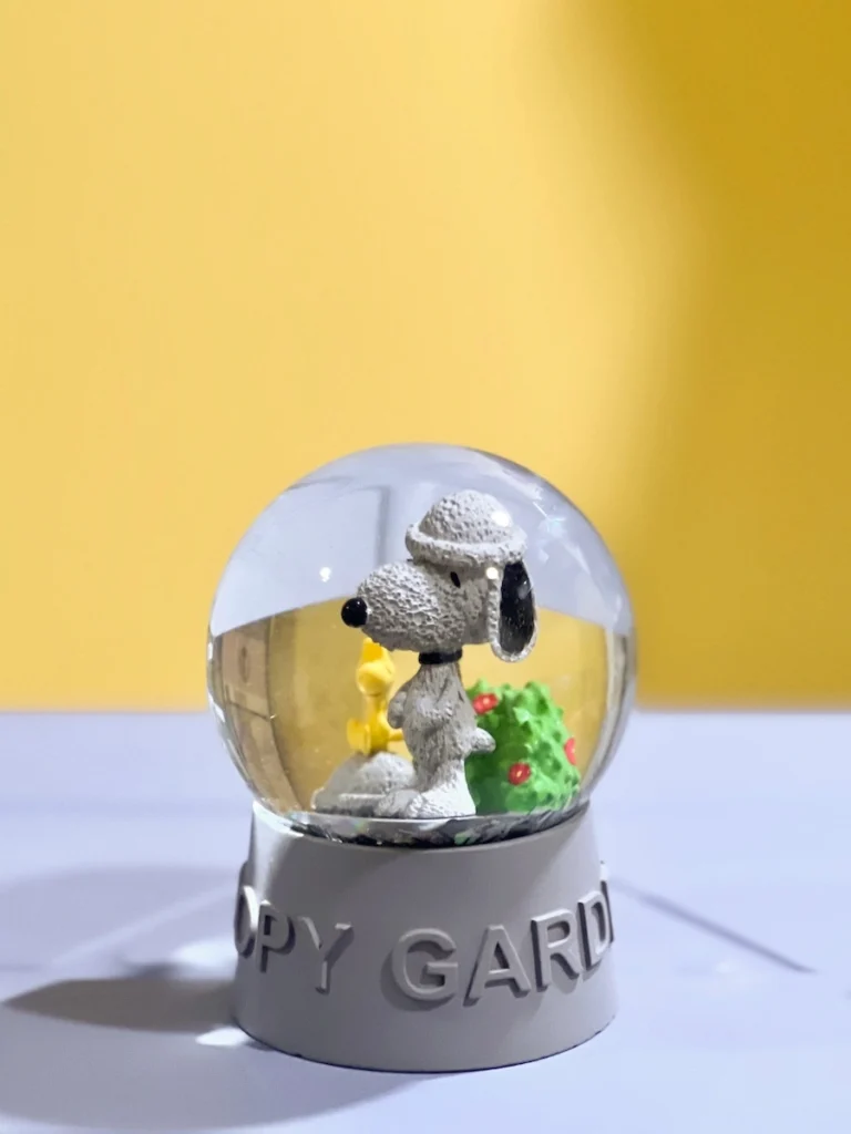 snoopy garden 史努比石頭爺爺雪花球