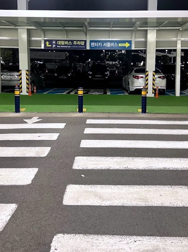 濟州機場 接駁車指引牌