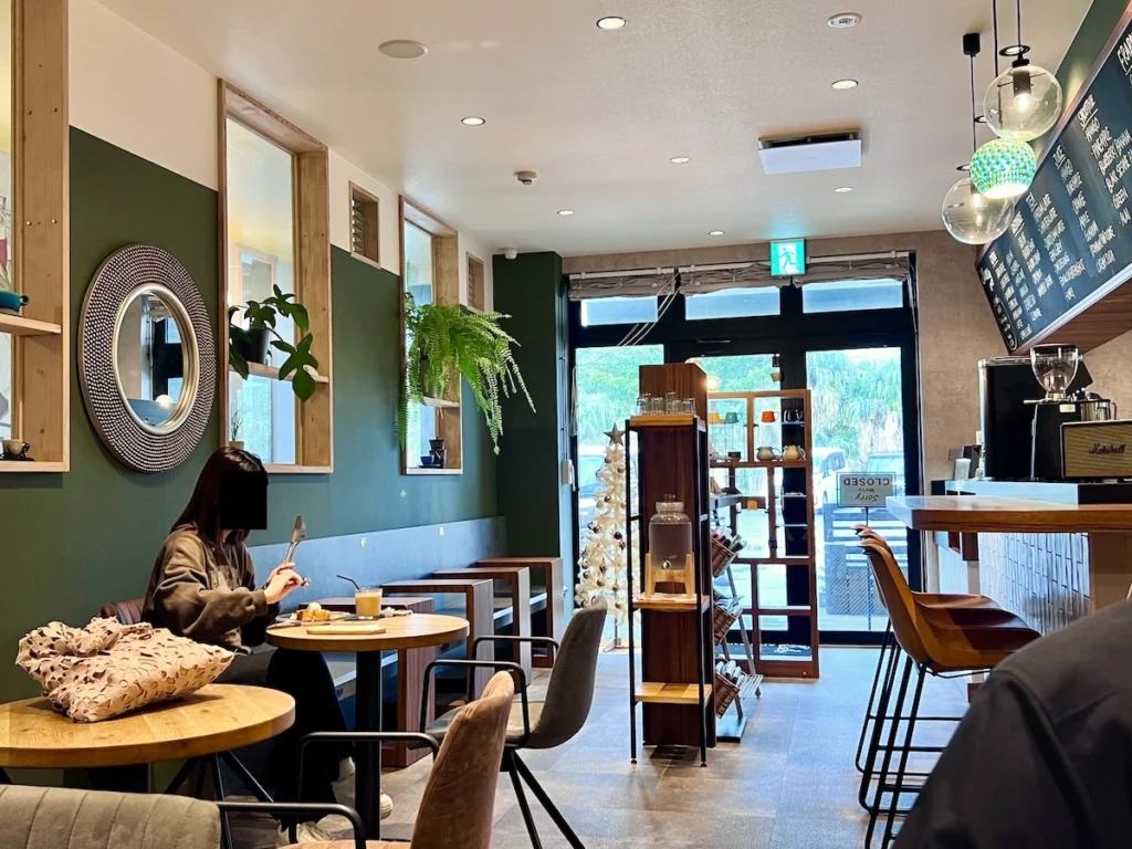 After Rain Coffee 名護咖啡廳環境