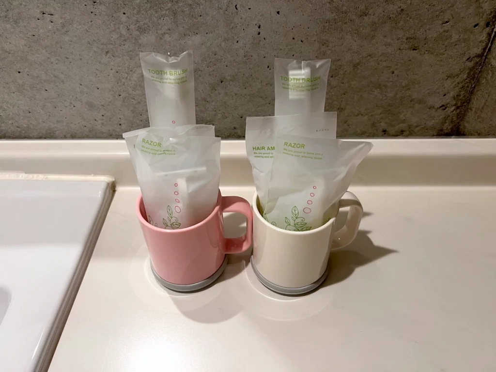 Little Island Okinawa Nago 牙刷備品