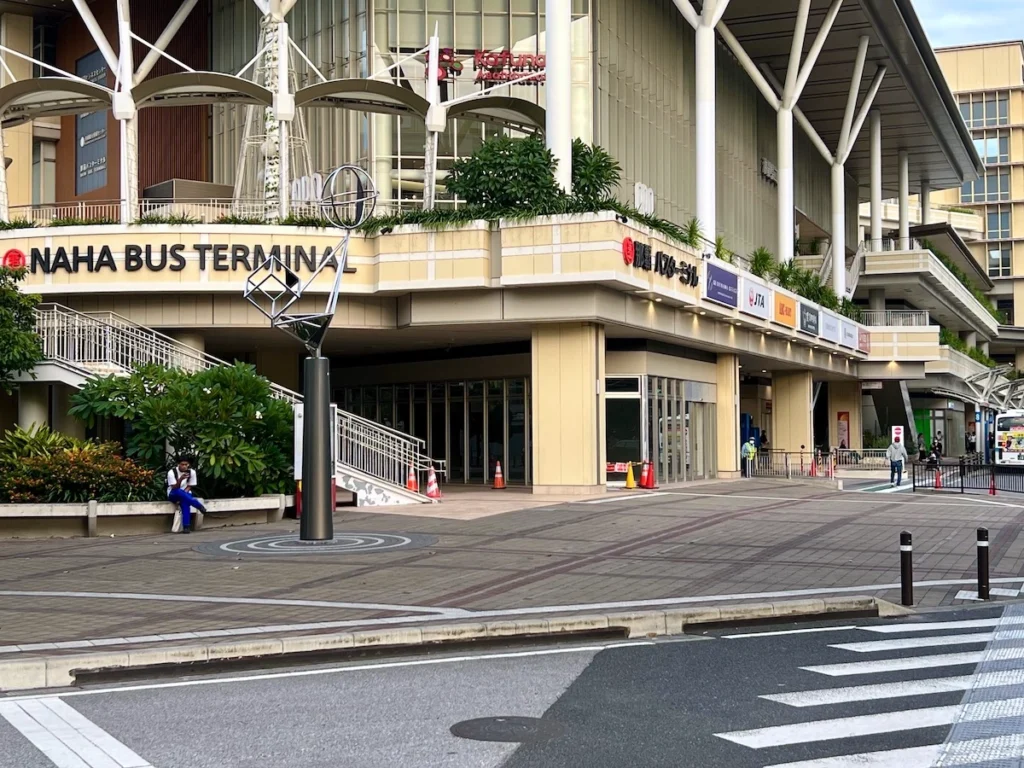那霸巴士總站