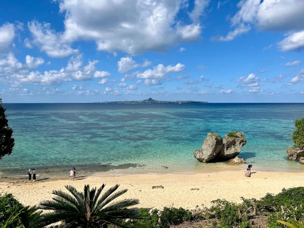 沖繩美麗海水族館海灘