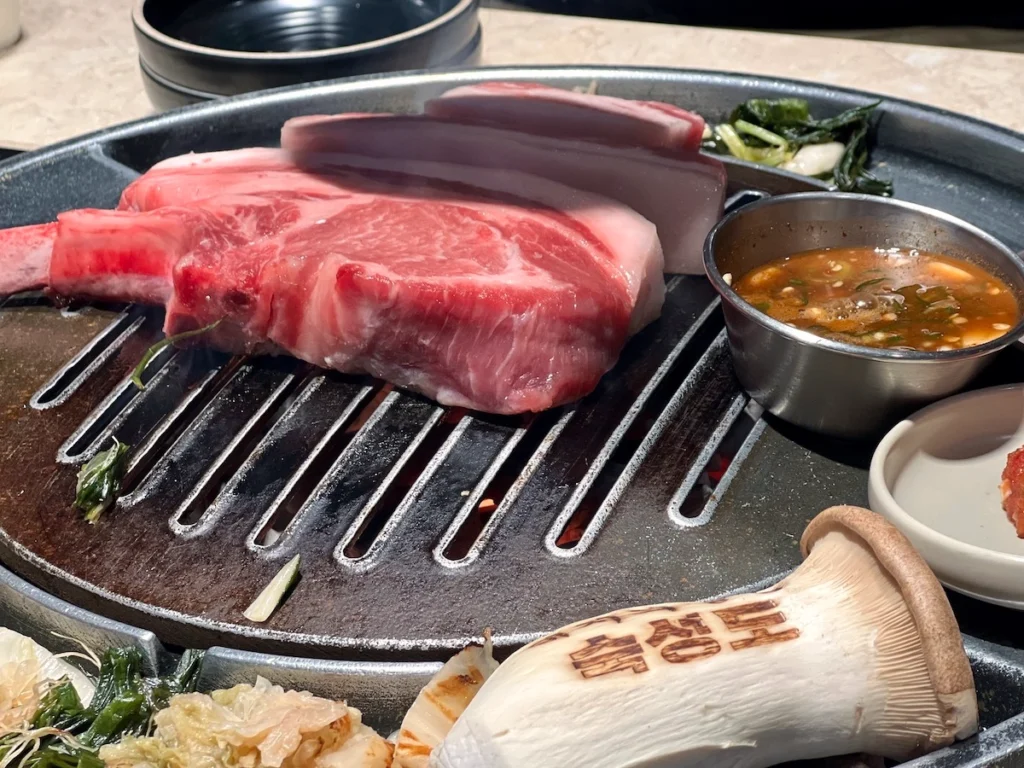 960 熟成骨里脊肉 960 숙성 뼈등심