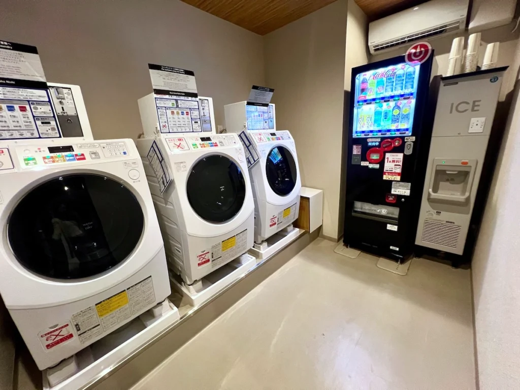 Nest Hotel Naha Nishi 沖繩那霸飯店 投幣式洗衣機