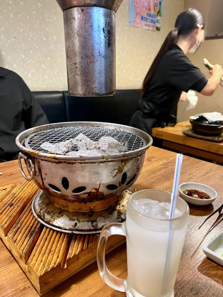 Buchi Kumojiten 沖繩那霸燒肉店 炭火烤爐