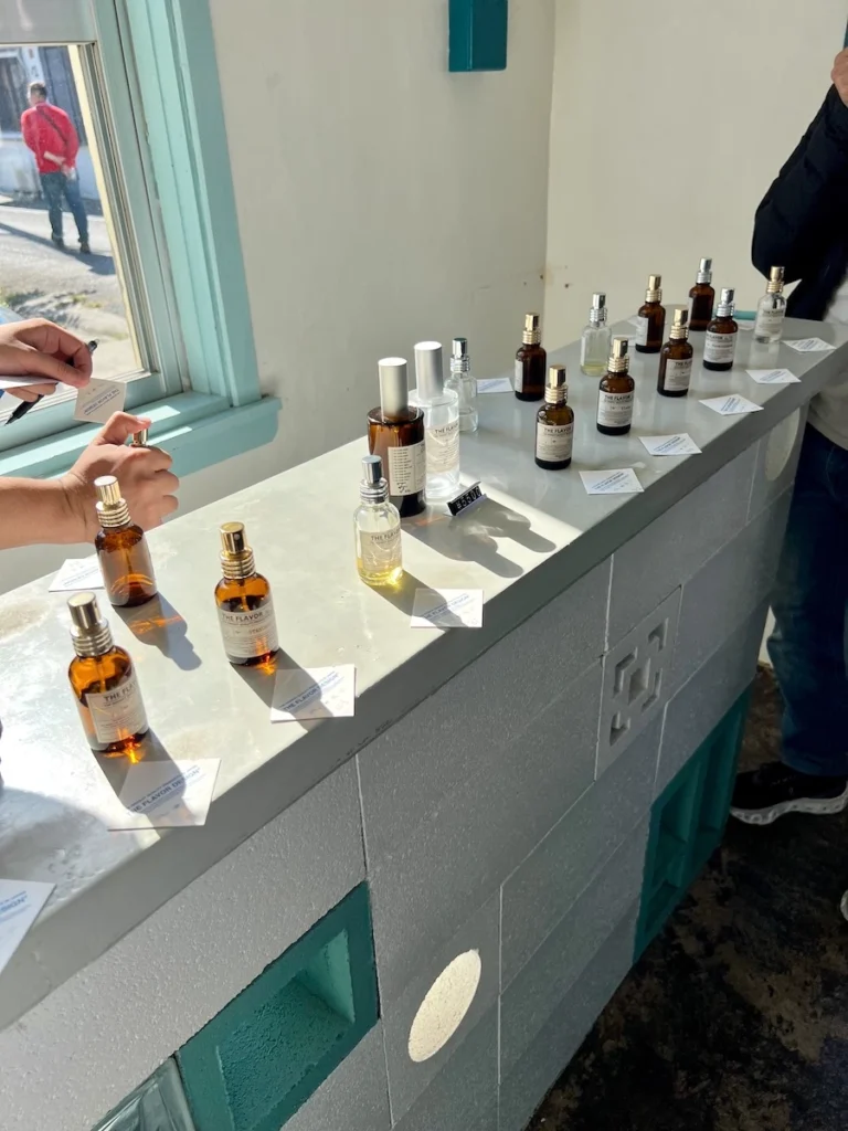 港川外人住宅 香水店 the flavor design