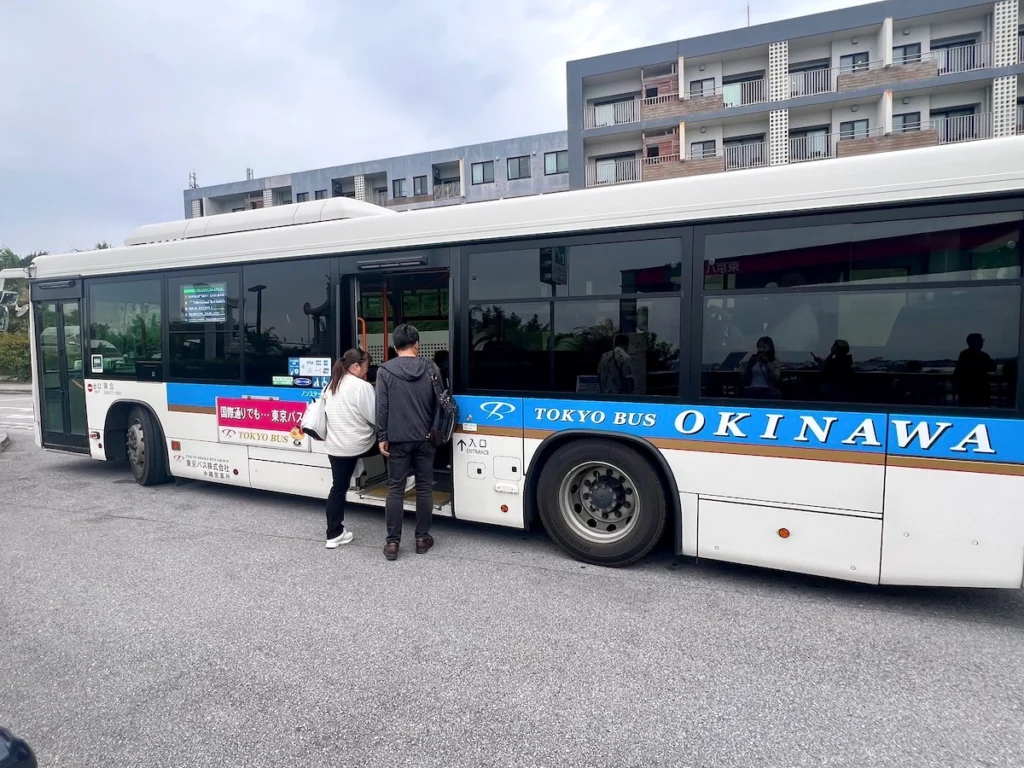 沖繩 TK02 巴士