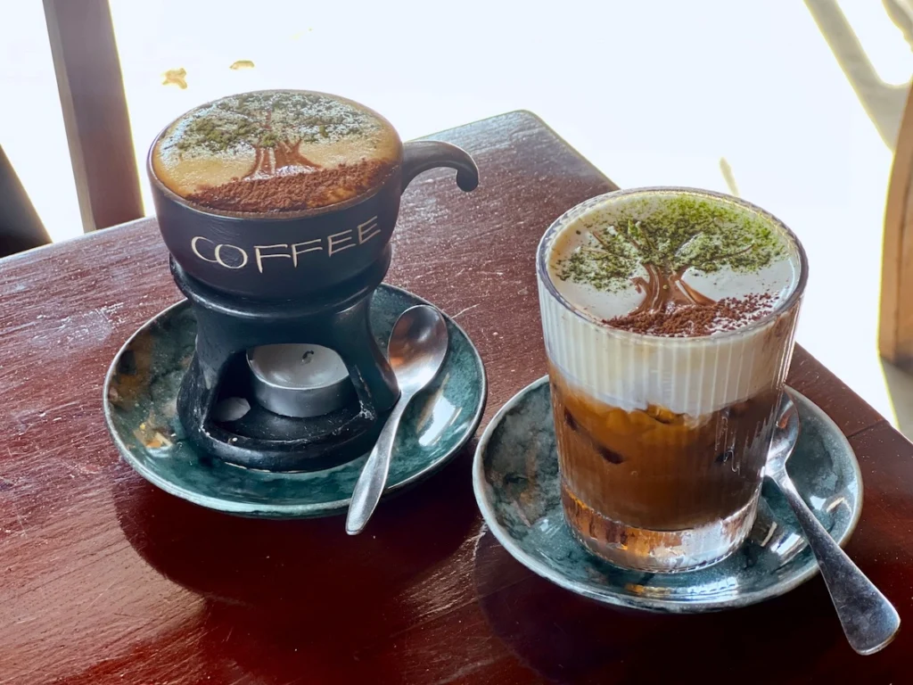 Uncle Huan Coffee 會安蛋咖啡 鹽咖啡