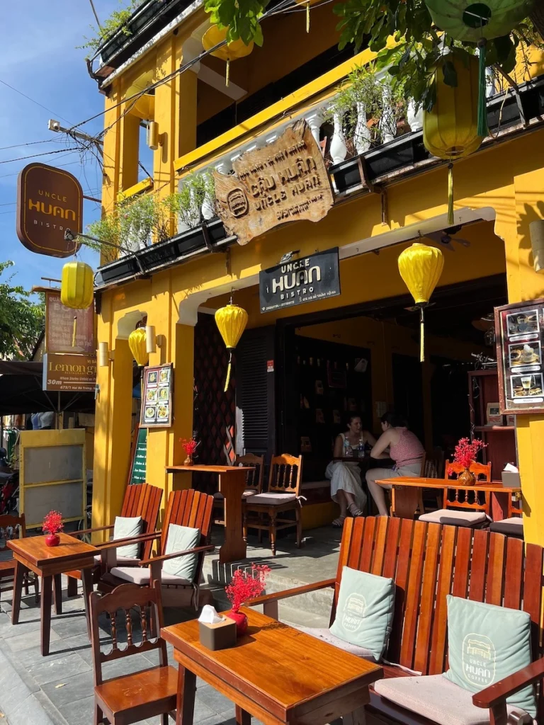 Uncle Huan Coffee 會安咖啡廳