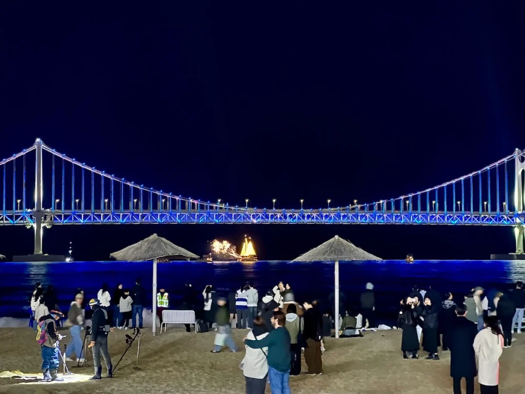 廣安里遊艇煙火