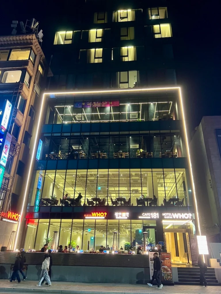 Hotel Guess Who Gwangalli 廣安里飯店