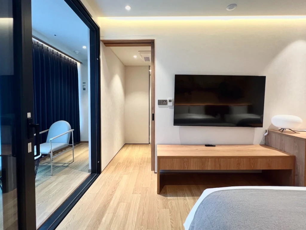 Hotel Guess Who Gwangalli 廣安里飯店房間