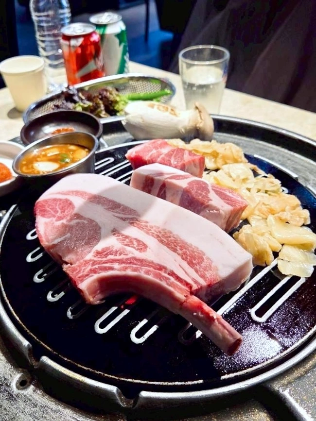 釜山熟成到黑豬肉