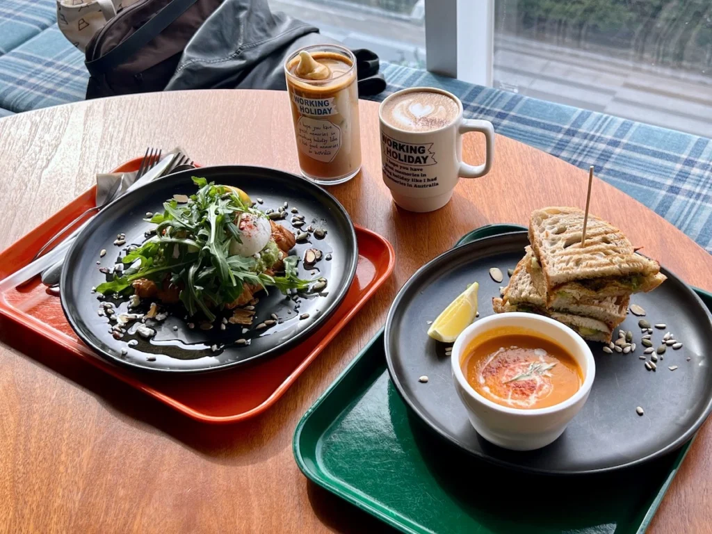 Working Holiday 餐點