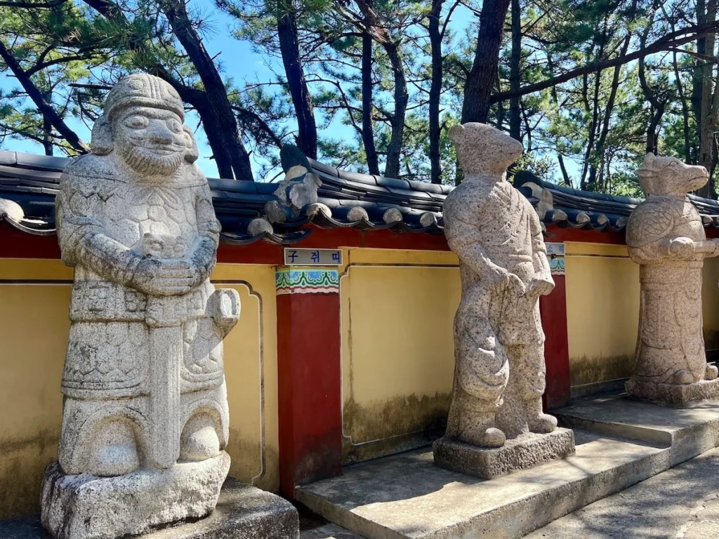 海東龍宮寺 十二生肖