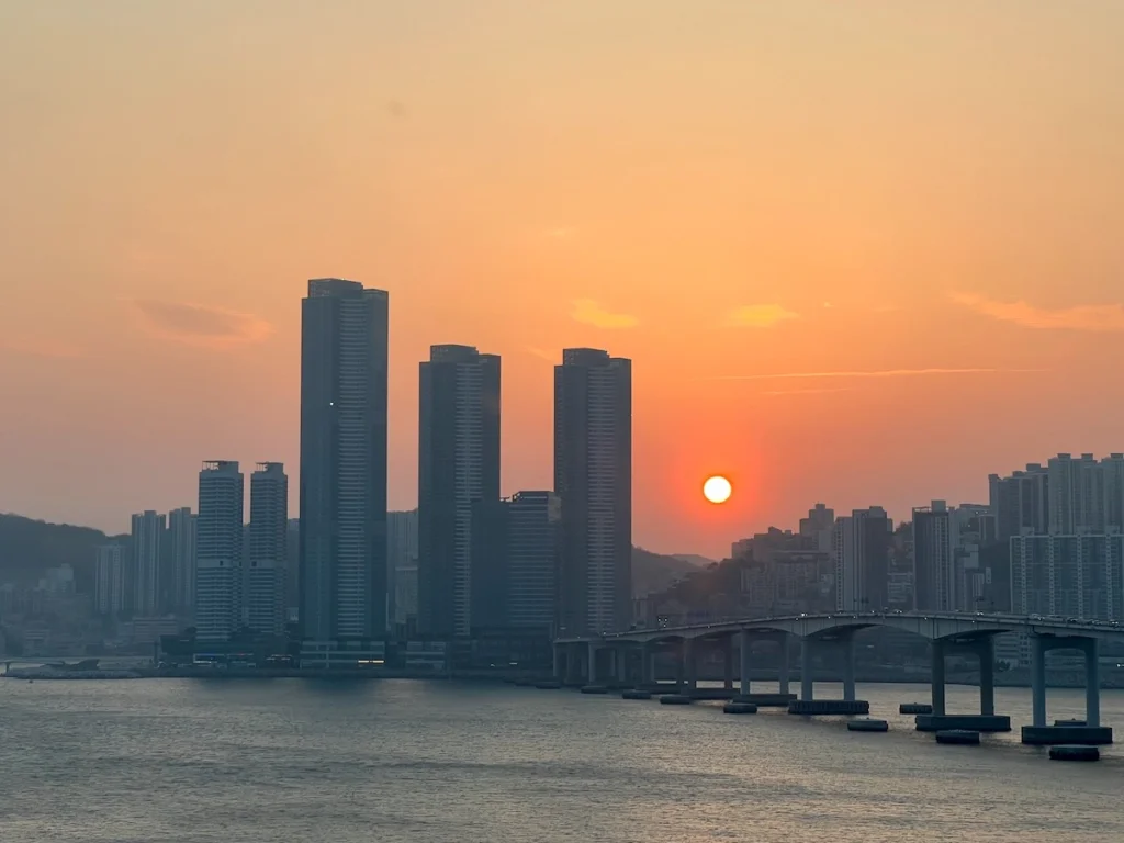 白淺灘文化村夕陽
