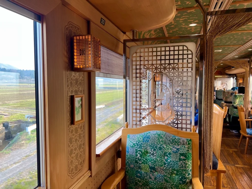 翡翠山翡翠列車