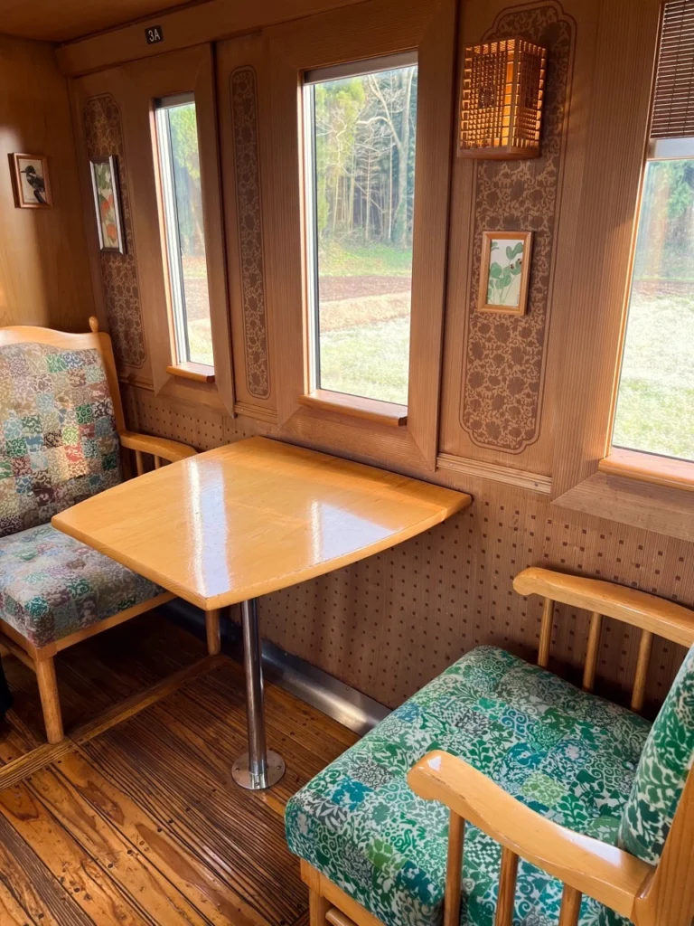 翡翠山翡翠列車