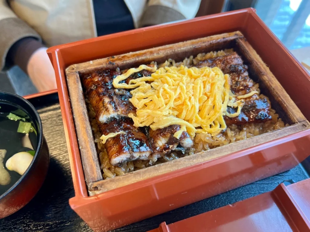 柳川若松屋鰻魚飯