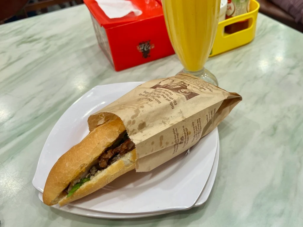 會安法國麵包 Banh Mi Phuong Banh Mi Thap Cam