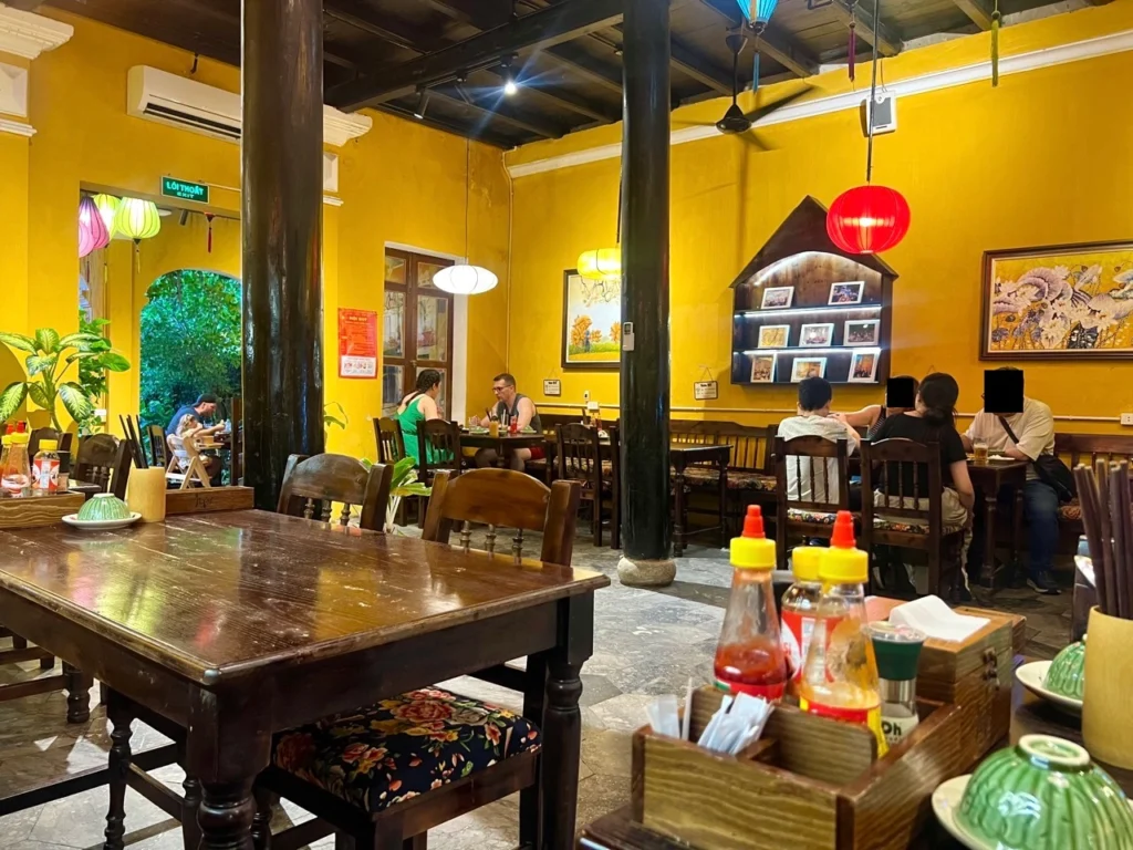 MET Hoi An 會安餐廳座位