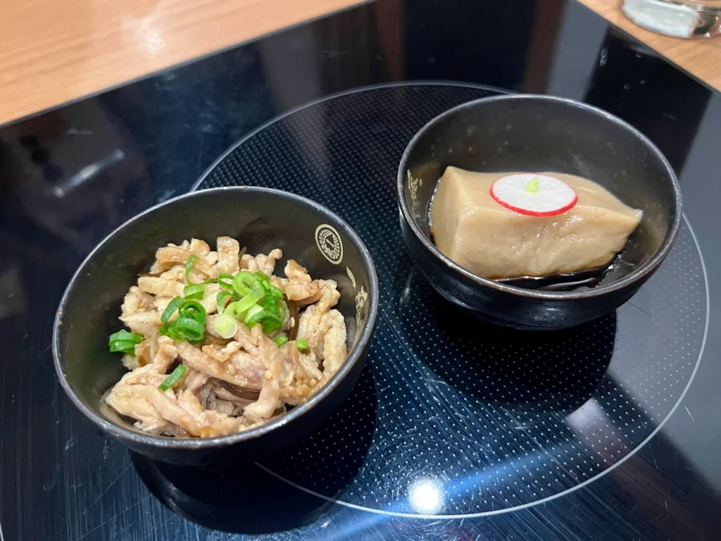 一藤牛腸鍋小菜