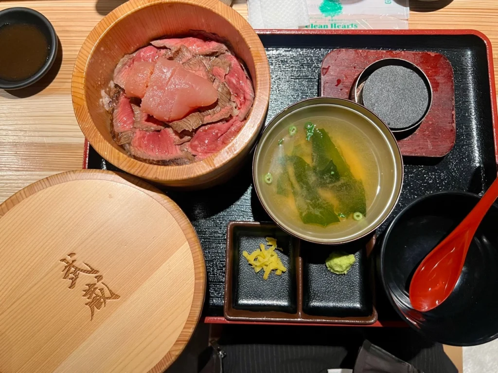 黑毛和牛 博多和牛まぶし 武蔵